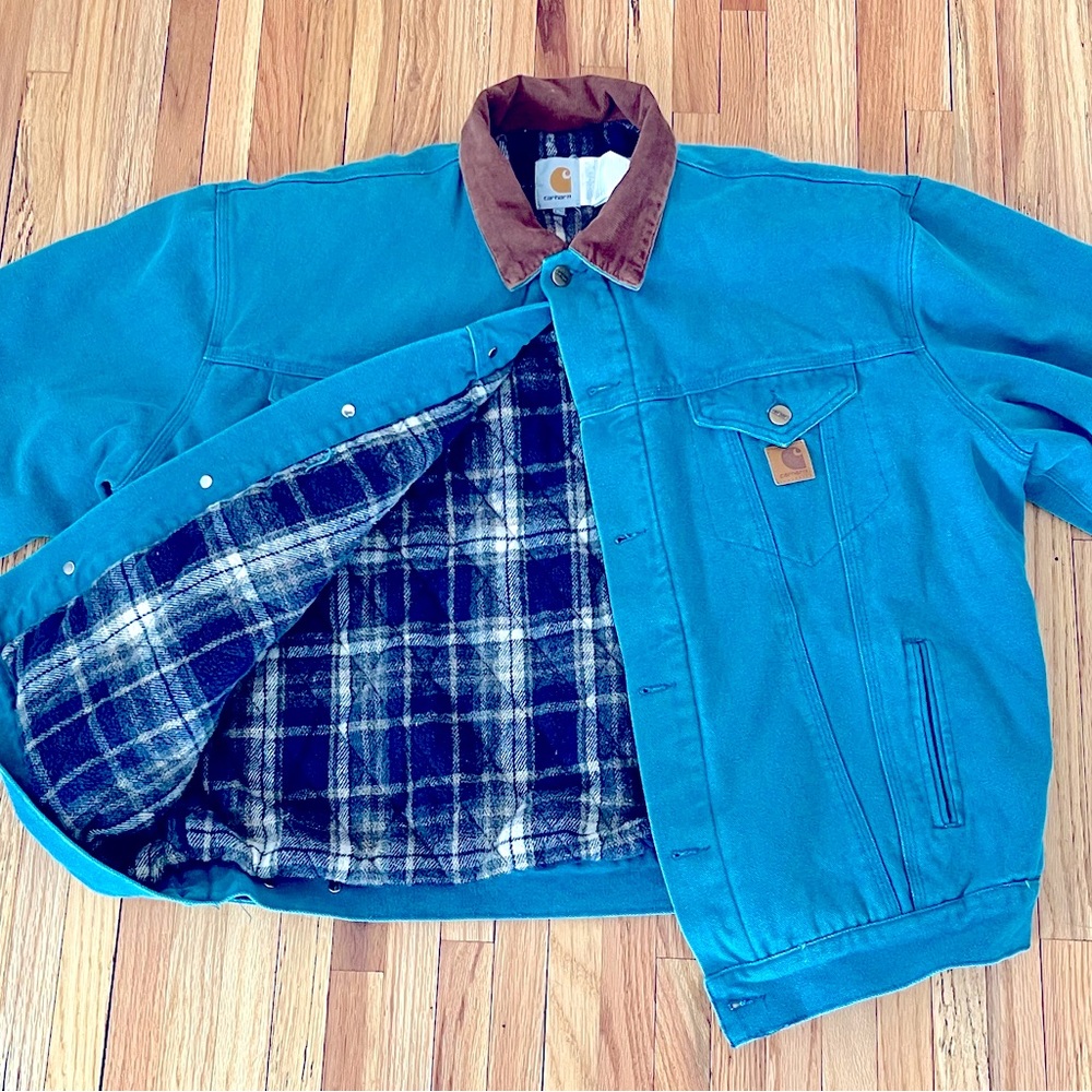 Never warn Carhartt Jacket